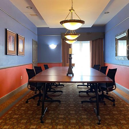 La Quinta By Wyndham Islip - Macarthur Airport Bohemia Kültér fotó