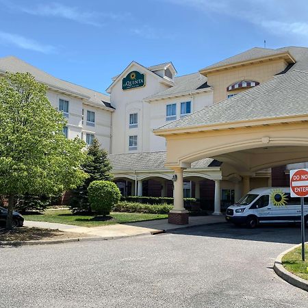 La Quinta By Wyndham Islip - Macarthur Airport Bohemia Kültér fotó