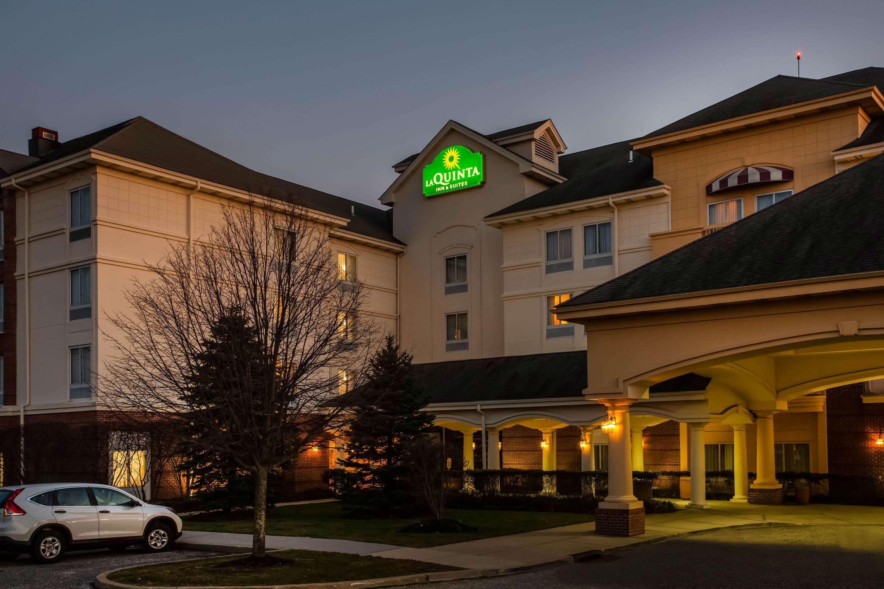 La Quinta By Wyndham Islip - Macarthur Airport Bohemia Kültér fotó