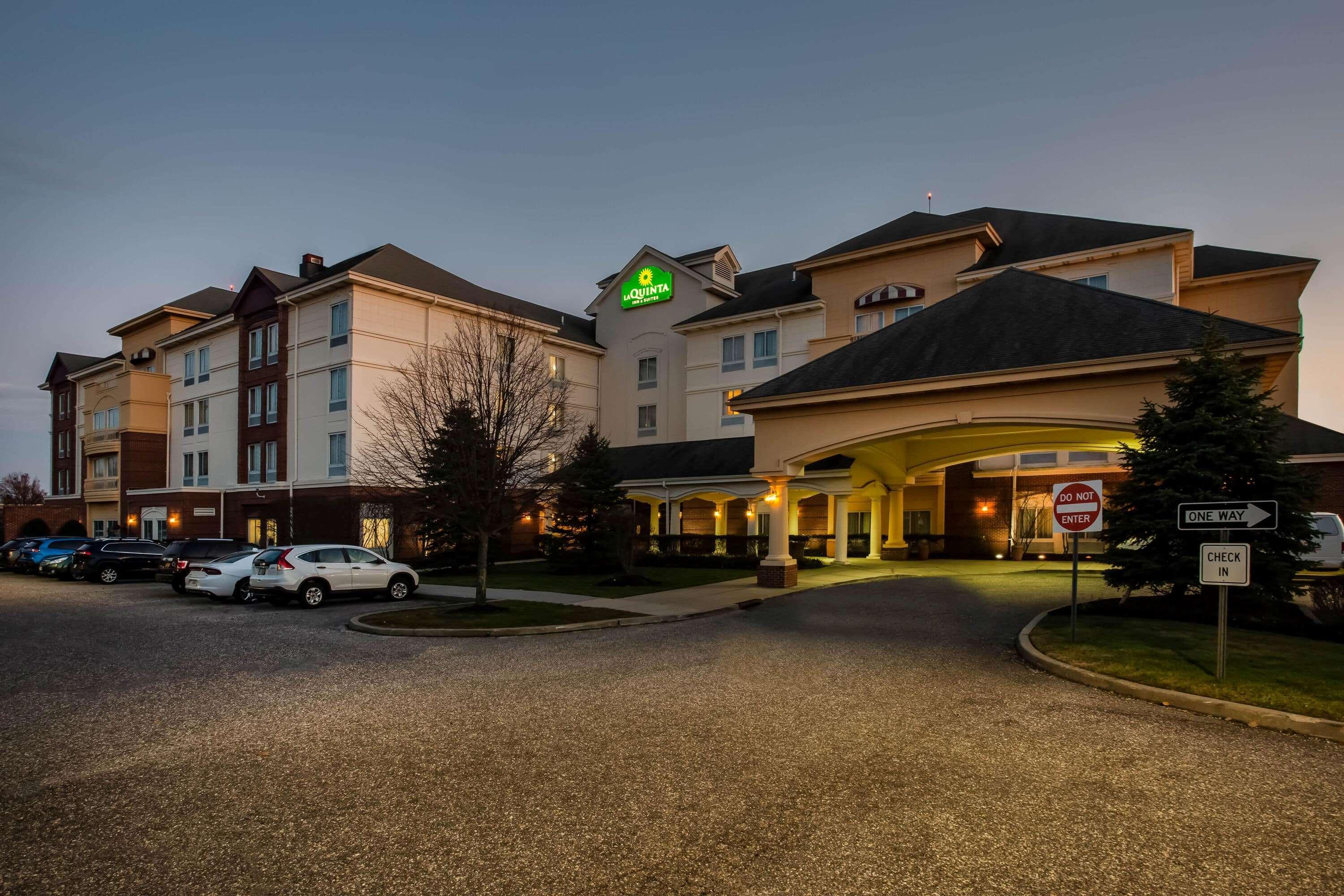 La Quinta By Wyndham Islip - Macarthur Airport Bohemia Kültér fotó