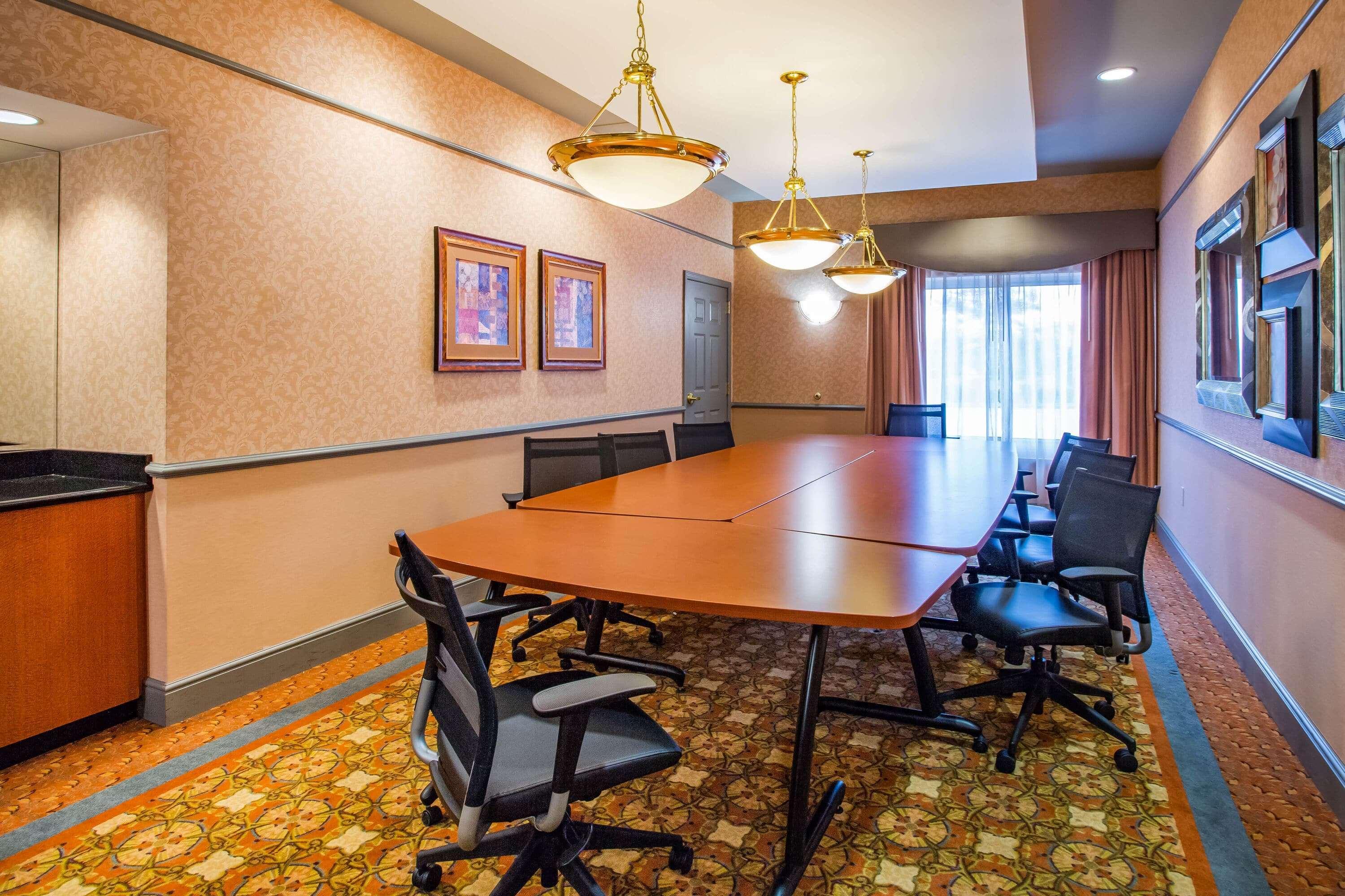 La Quinta By Wyndham Islip - Macarthur Airport Bohemia Kültér fotó