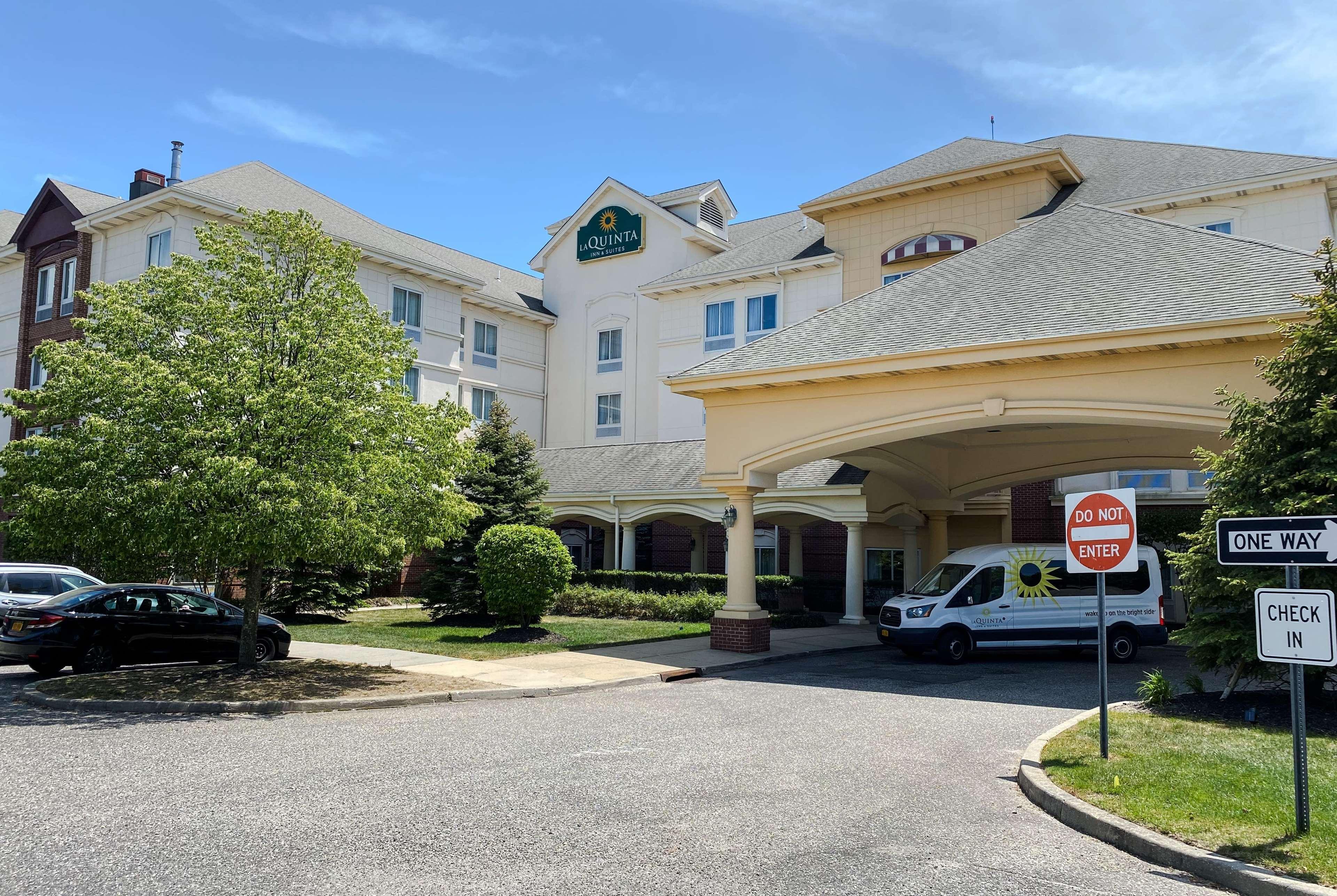 La Quinta By Wyndham Islip - Macarthur Airport Bohemia Kültér fotó