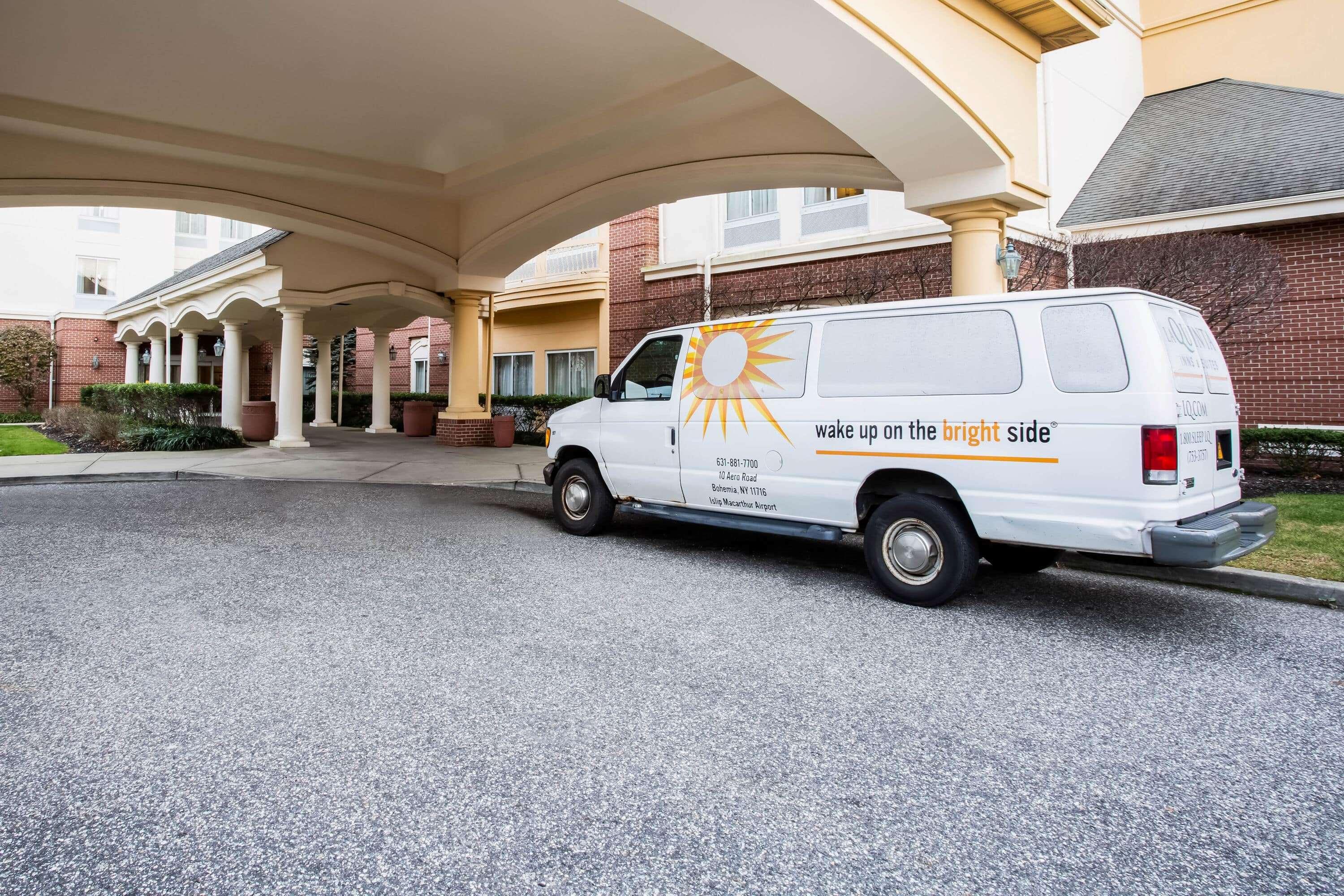La Quinta By Wyndham Islip - Macarthur Airport Bohemia Kültér fotó